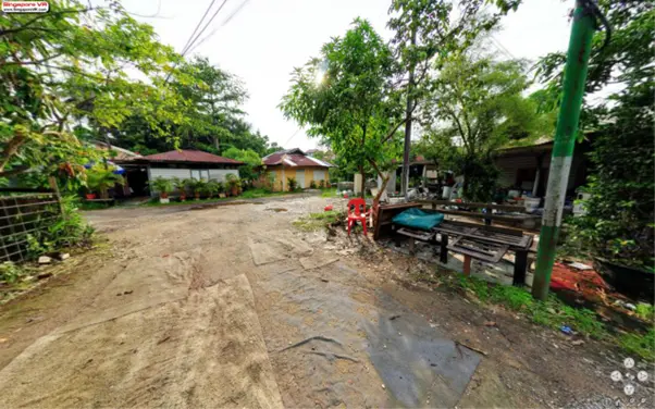 Kampong Buangkok - More Houses