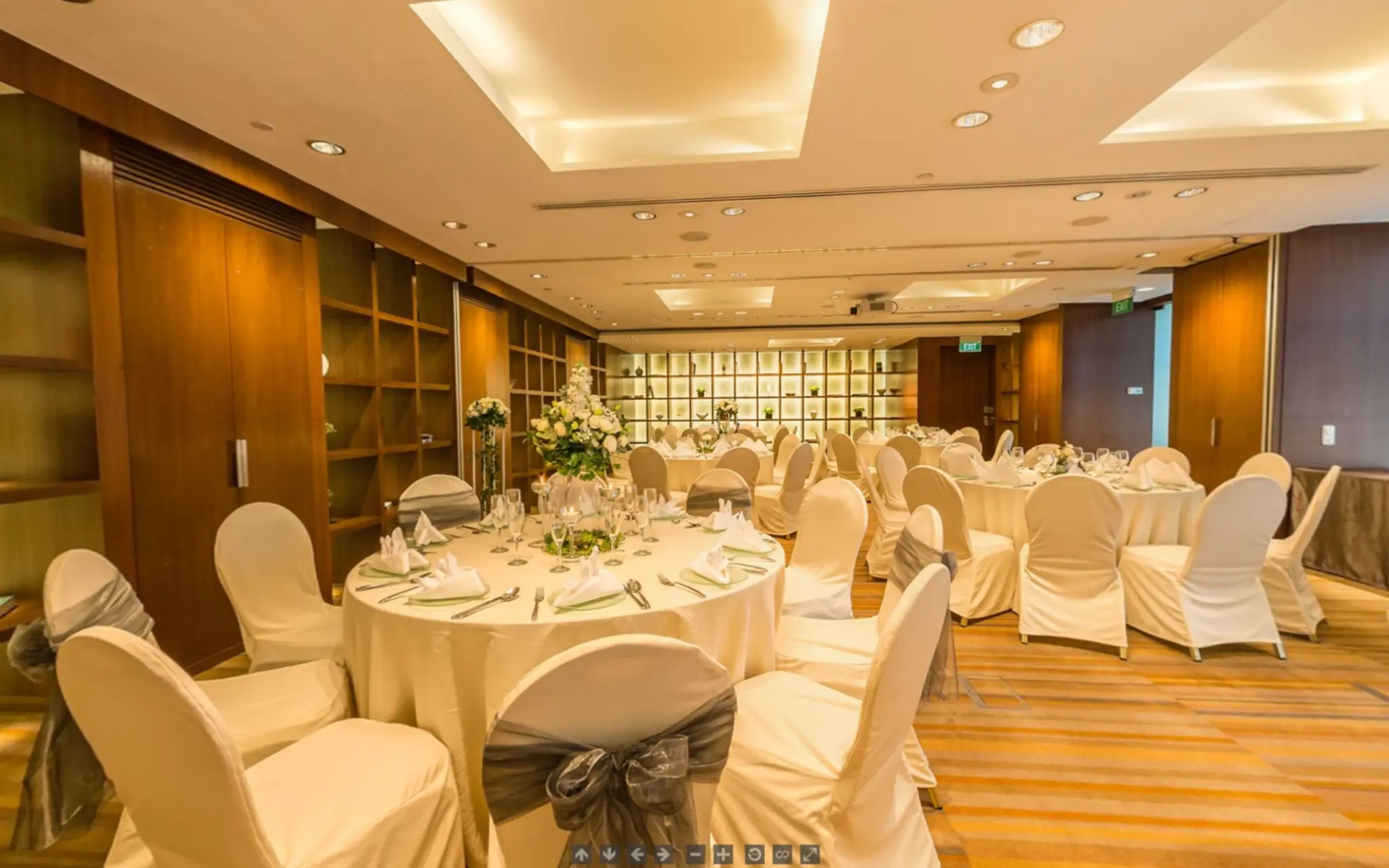 Oasia Hotel Novena, Singapore Virtual Tour - SingaporeBrides