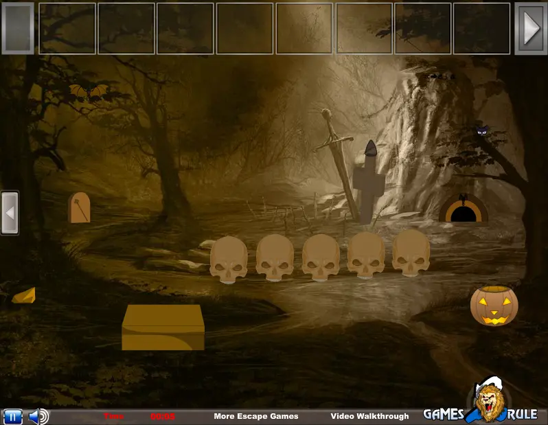 Halloween Creepy Cats Escape