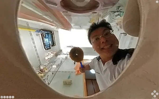 VR in a Toilet Bowl ! ! !