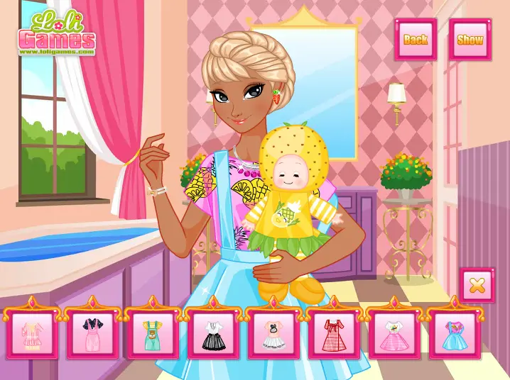 Elsa and Dolls