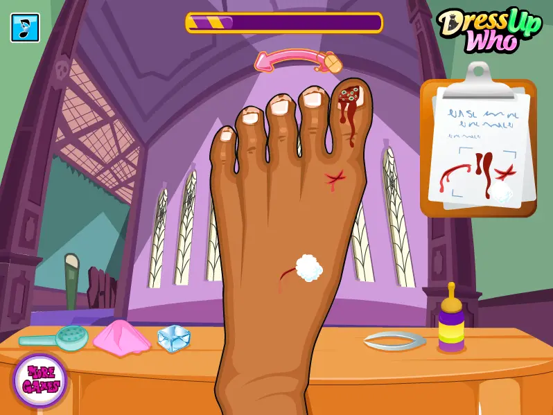 Clawdeen Wolf Foot Doctor