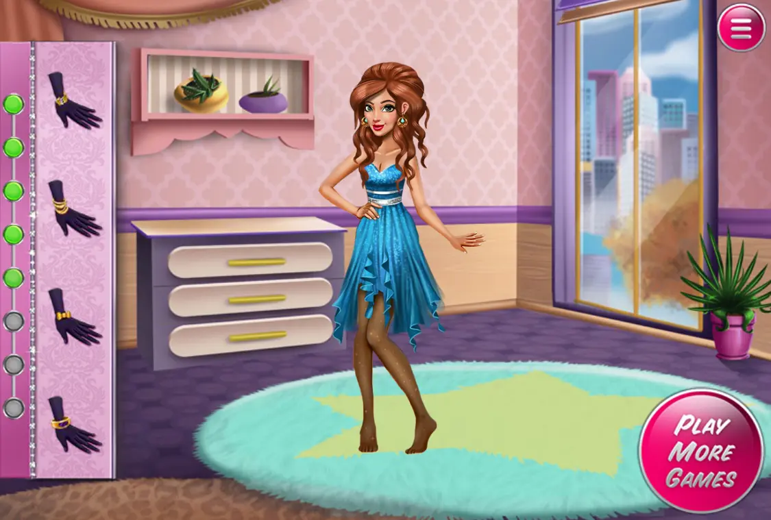 Tris Homecoming Dolly Dress Up