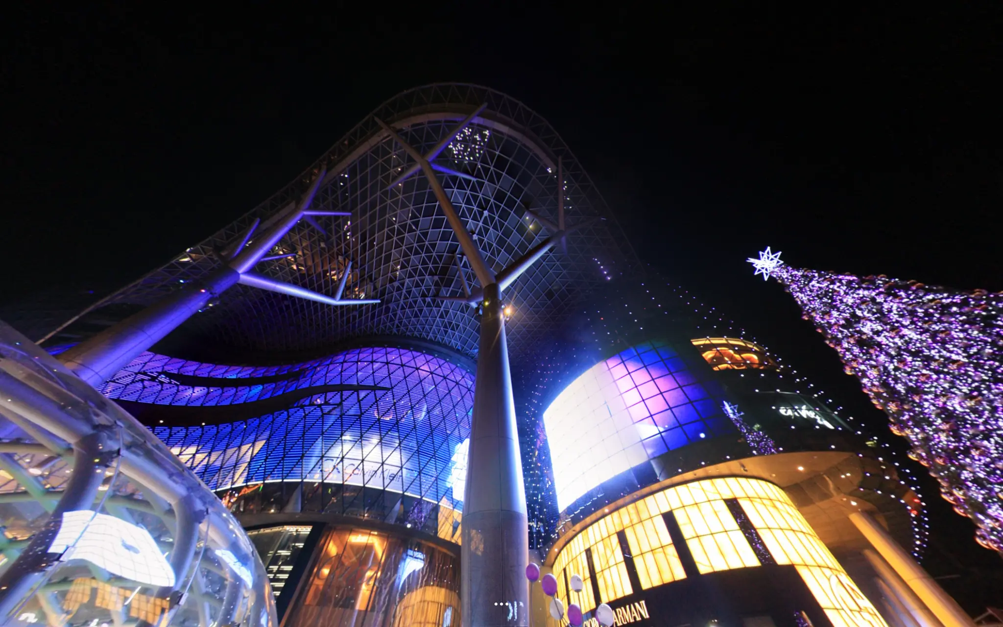 ION Orchard Outdoor: Christmas 2009 (360 Pano)