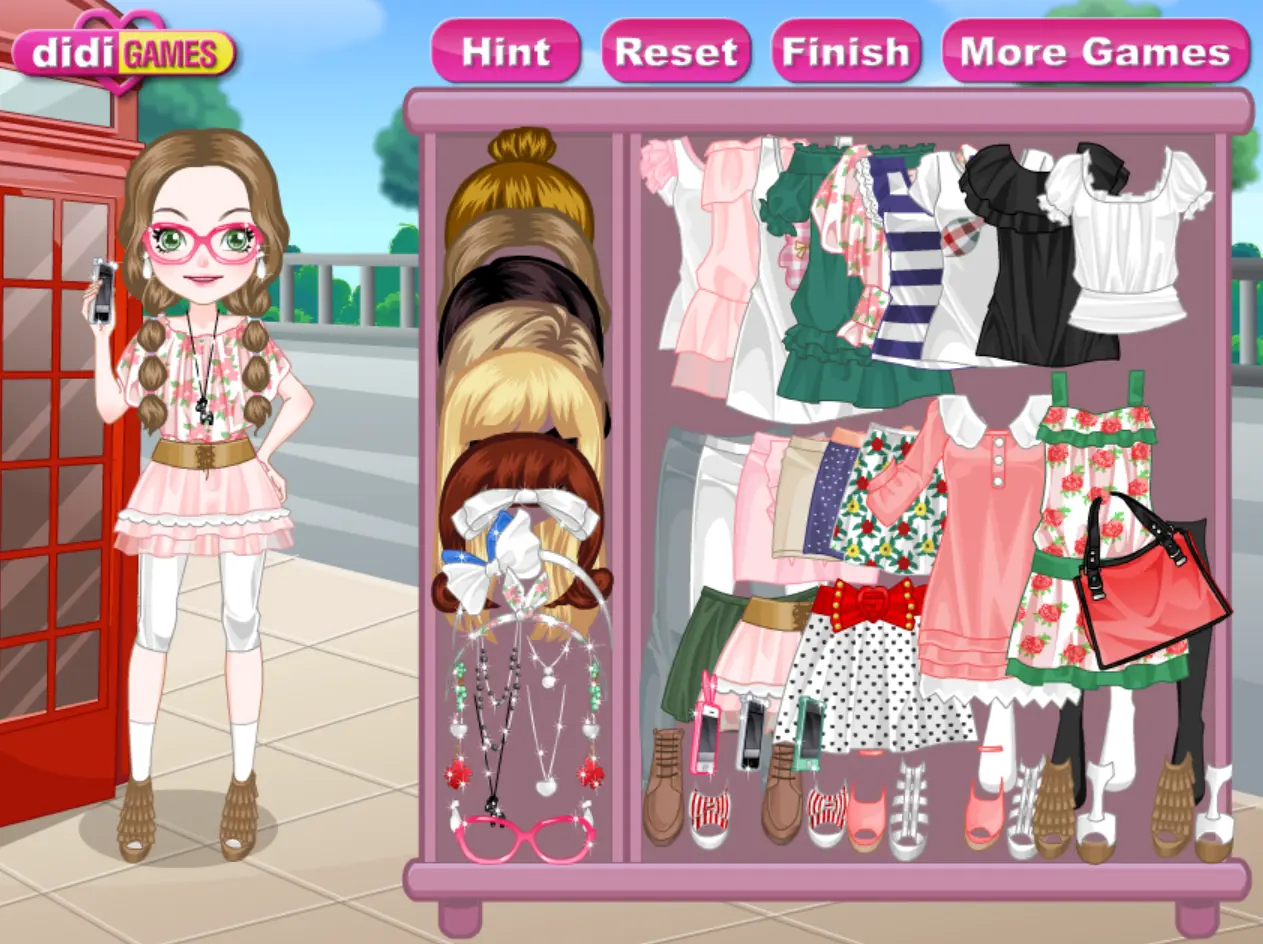 On the Phone Dress Up Game