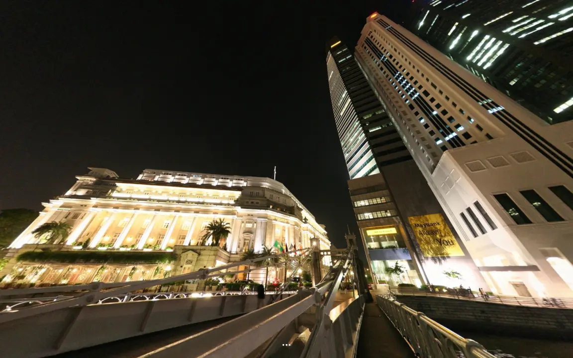 Cavenagh Bridge, Singapore (360 Pano)